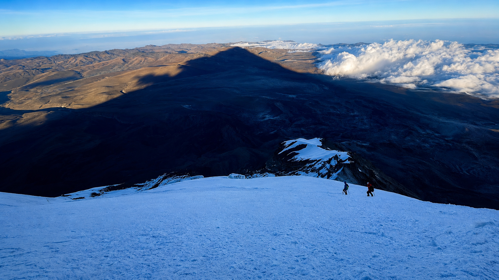 ECUADOR VOLCANOES