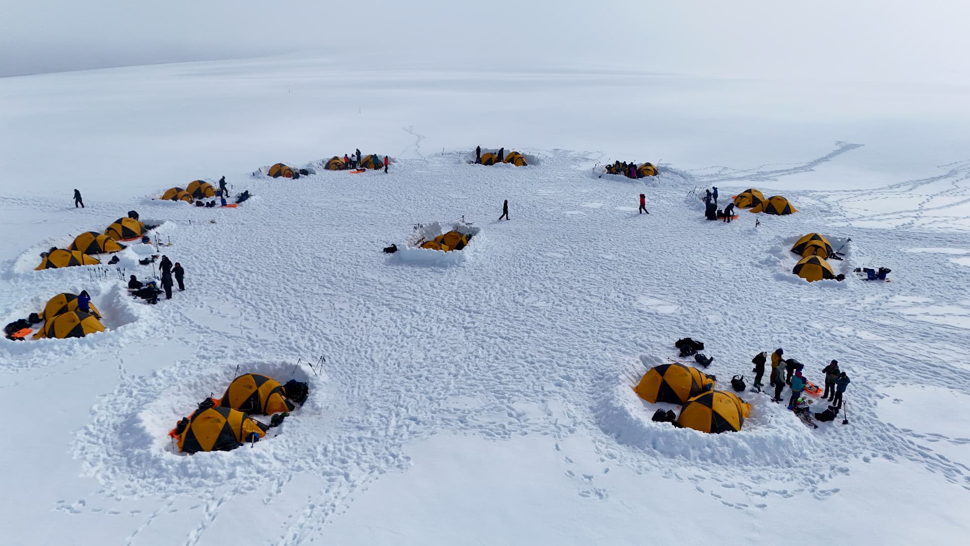 ANTARCTICA TRAVERSE